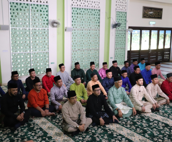 Allahu Akbar... La Illa Ha Ilallahu Allahu Akbar... Allahu Akbar Walillah Ilham